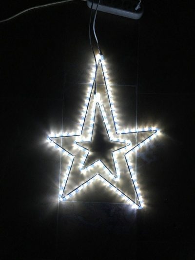 Led ışıklı asimetrik yıldız figürü